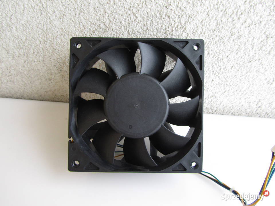 Wentylator EKL120x120x38 mm 4PIN 05A DC 12V