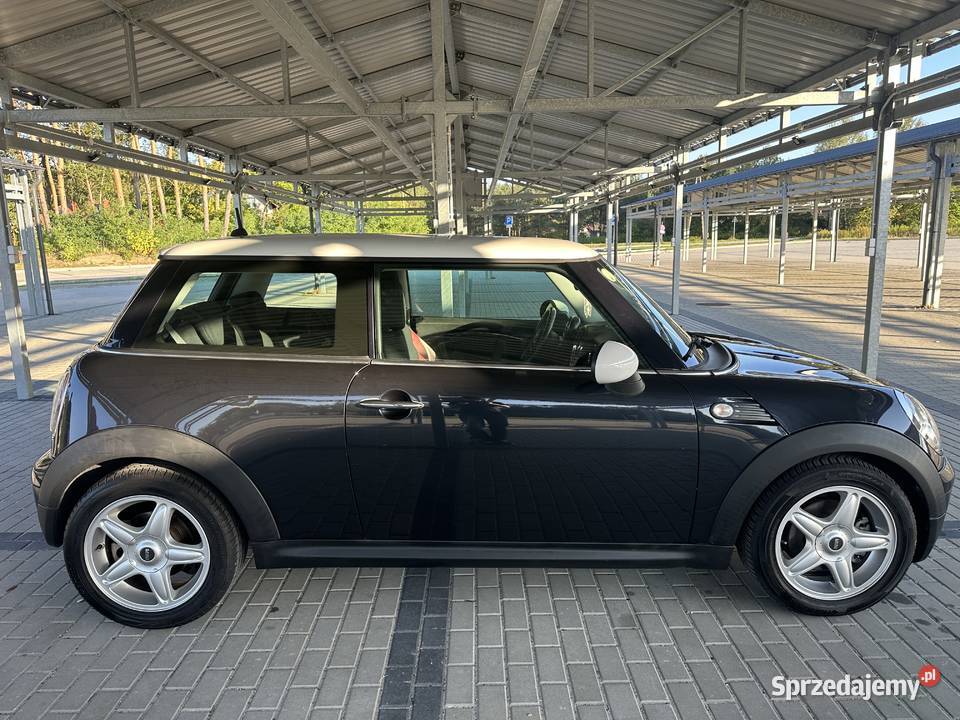 Mini Cooper 16 2009 r świetny stan Nowa Sarzyna