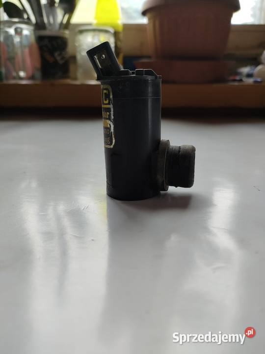 Pompka spryskiwacza Mitsubishi