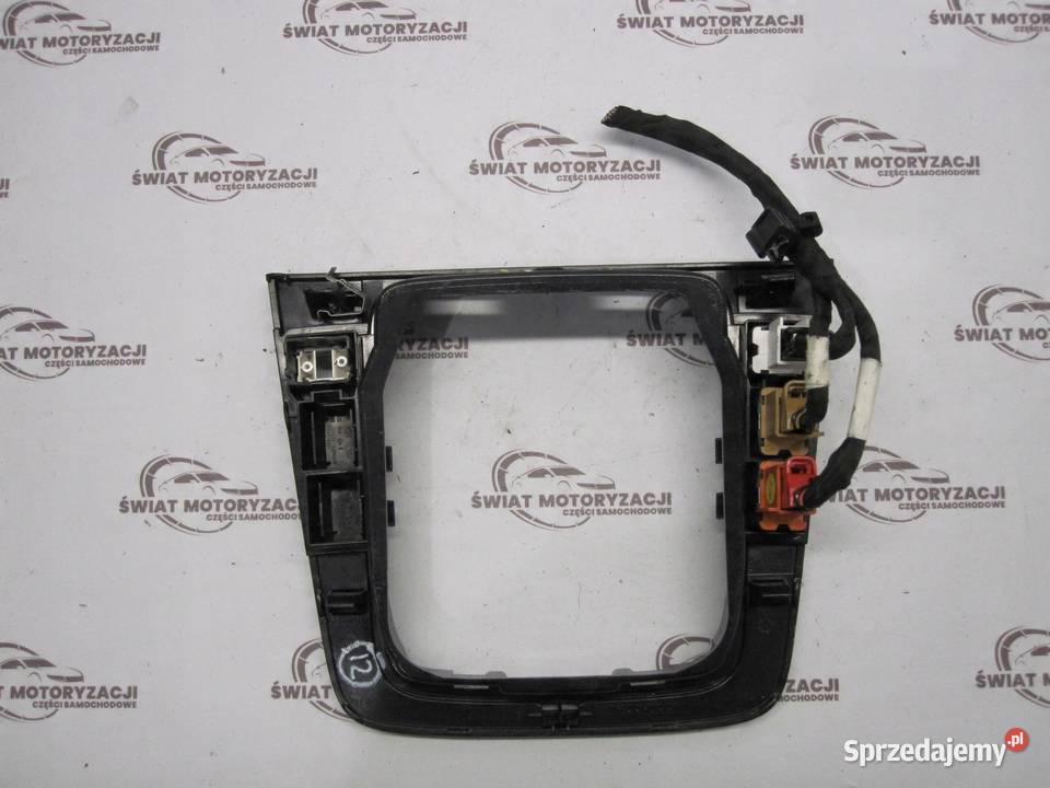 VW PASSAT CC 08r ramka drążka biegów 3C0864263G