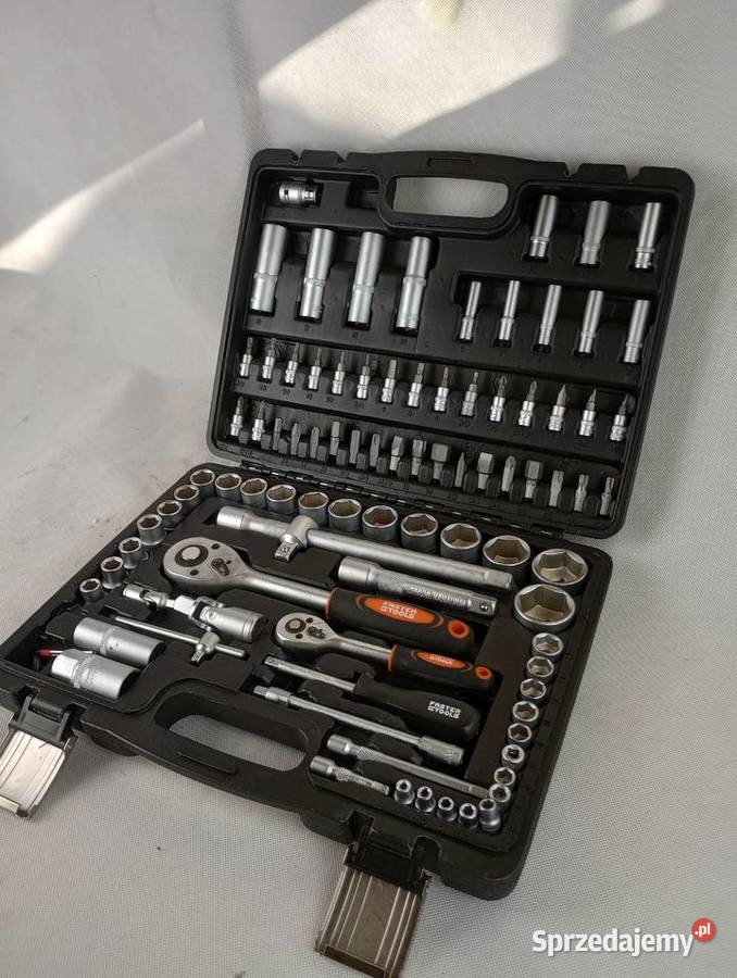 Zestaw kluczy nasadowych w walizce FASTER TOOLS Józefin sprzedam