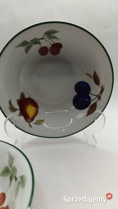 Talerze Royal Worcester owocowa seria Talerze i talerzyki sprzedam