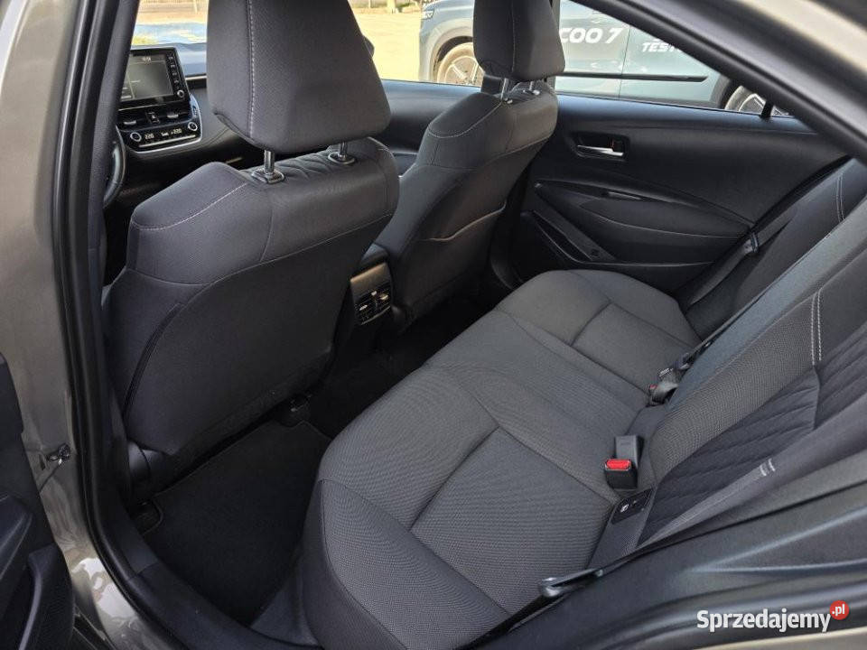 Toyota Corolla 2022r Salon Aktywny tempomat 125KM Poznań