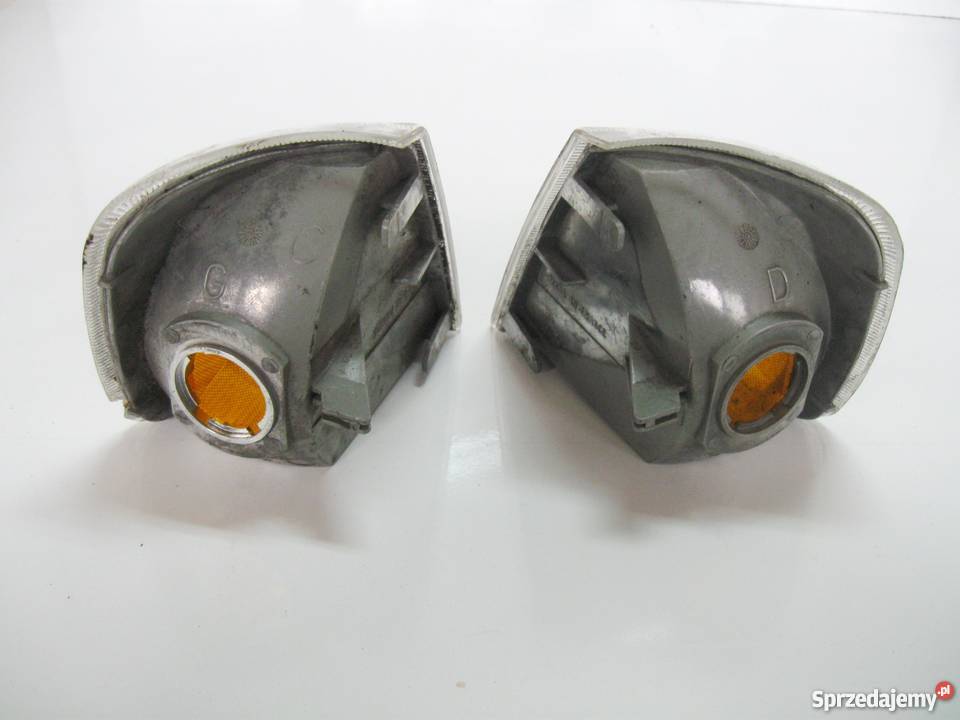 Kierunkowskaz lewy prawy peugeot 405 osobowe zachodniopomorskie Szczecinek
