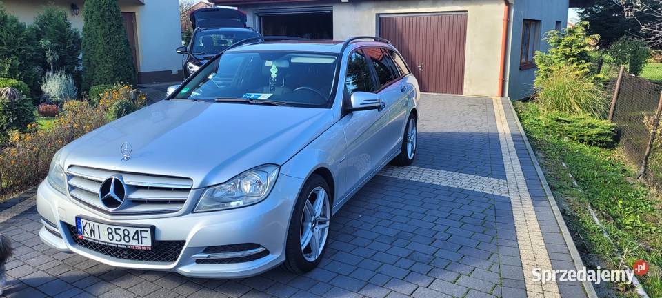 Sprzedam mercedesa w204 2011 27000km Kłaj