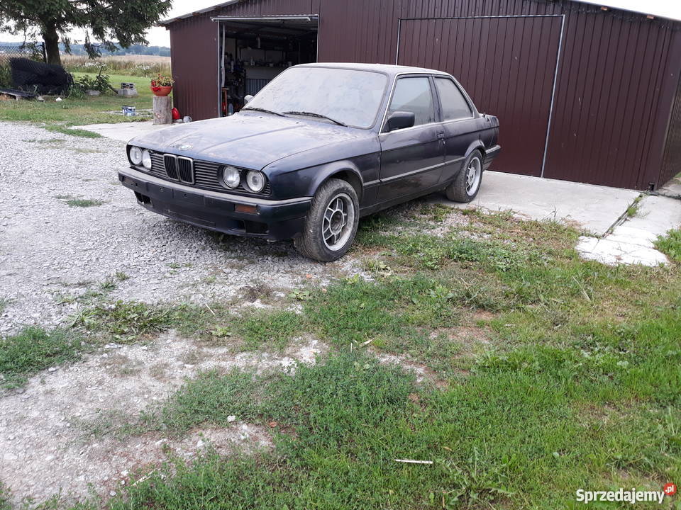 BMW E30 COUPE 16 LPG Szebnie sprzedam