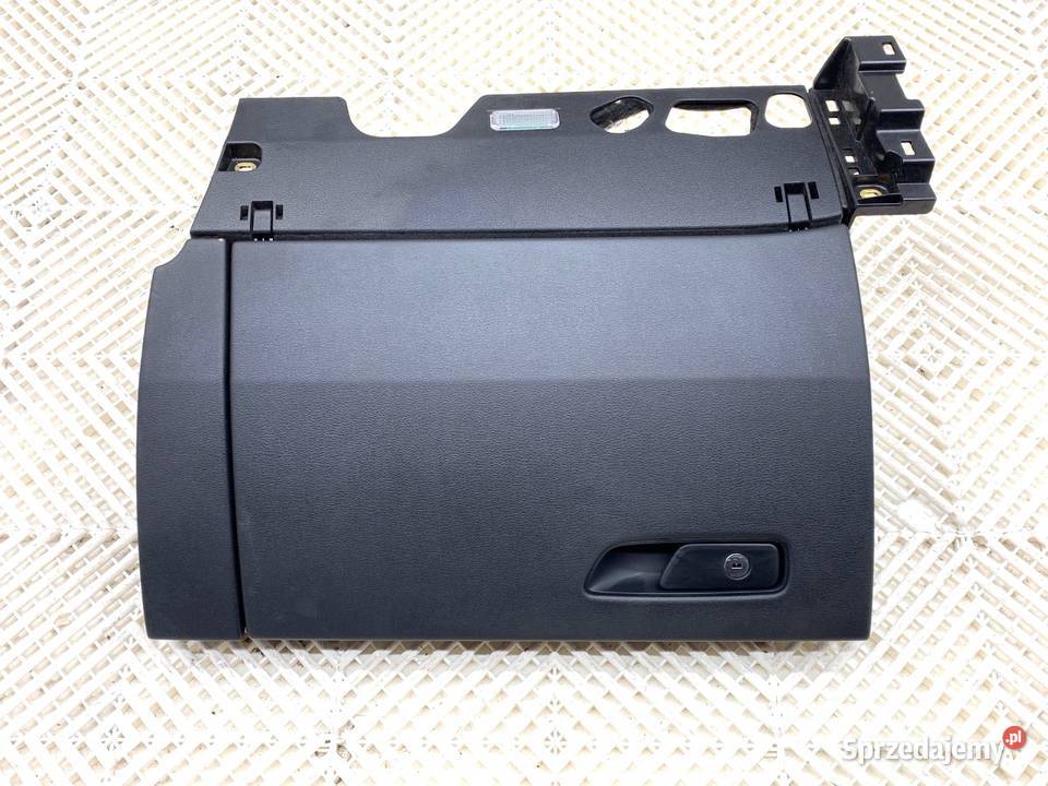 SCHOWEK PASAŻERA AUDI Q8 SUV 4M8857035 PÓŁKA osobowe sprzedam