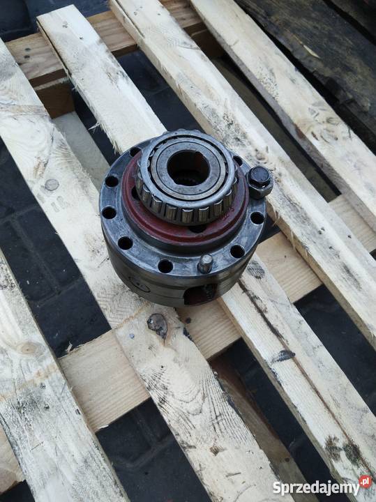 Mechanizm różnicowy obudowa Clark Hurth 1137 F26