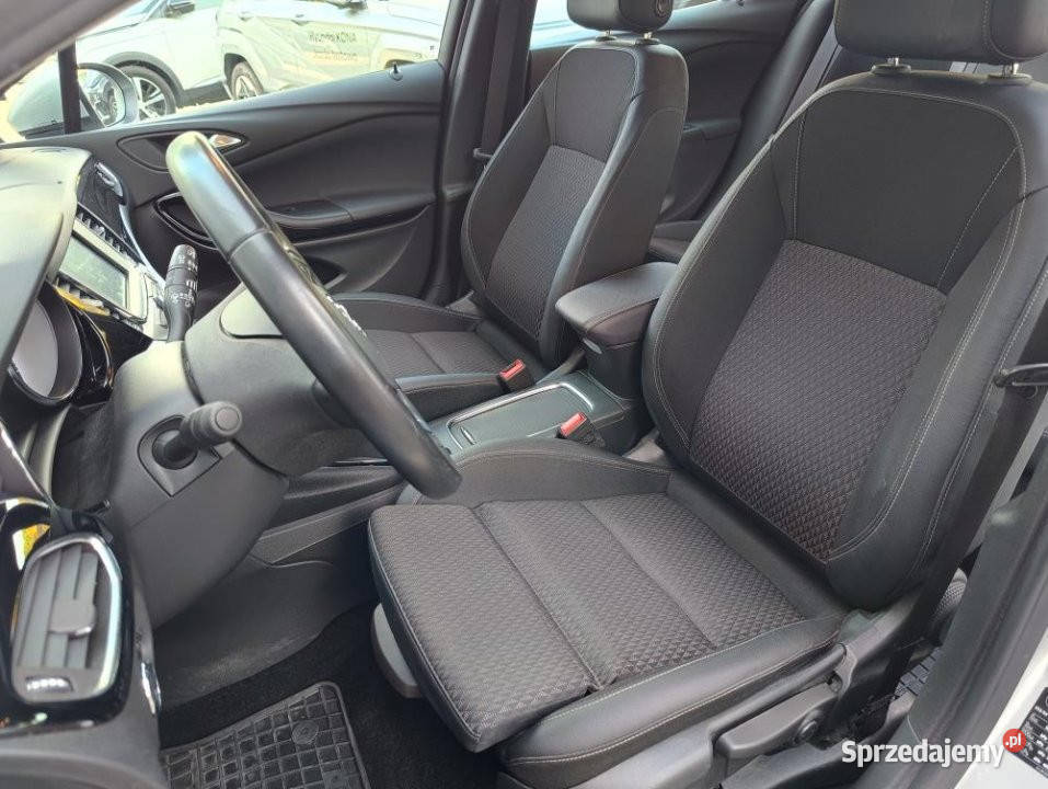 Opel Astra 2019r Krajowy 125KM Kraków