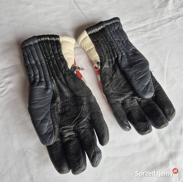 Kultowe rękawice PRL Brzesko