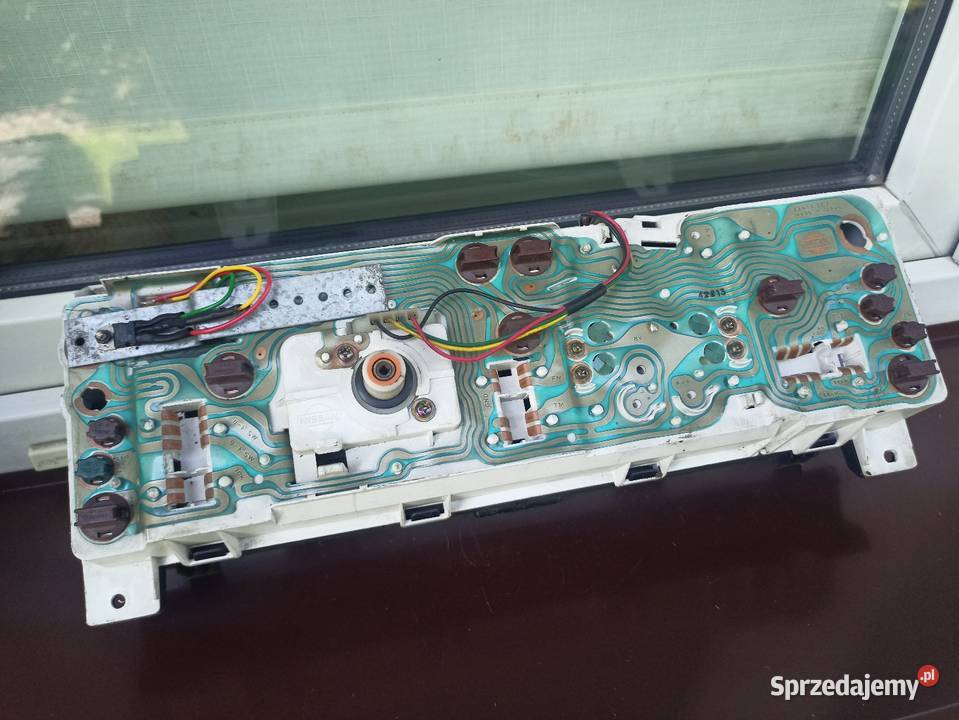 Nissan Sunny N13 licznik zegary prędkościomierz osobowe Sieradz