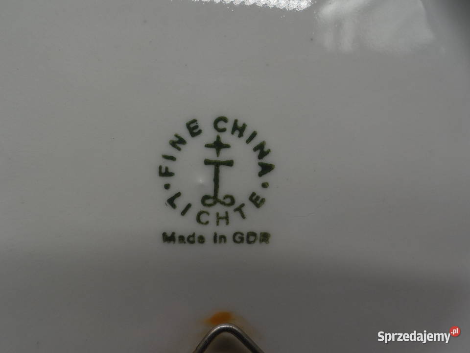 Talerz kolekcjonerski przedstawia scenę biesiady sprzedam