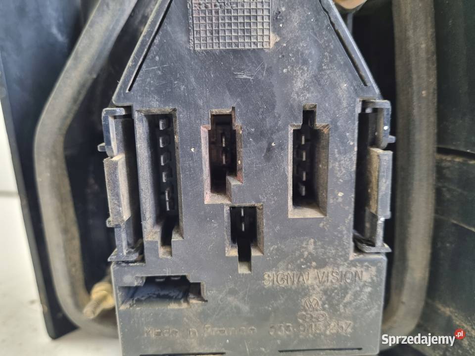 LAMPA Lewy VW Passat B3 kombi TYLNA LEWA tył lubelskie