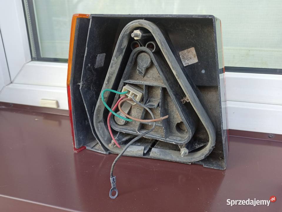 Skoda Favorit lampa tył tylna prawa narożna w Sieradz