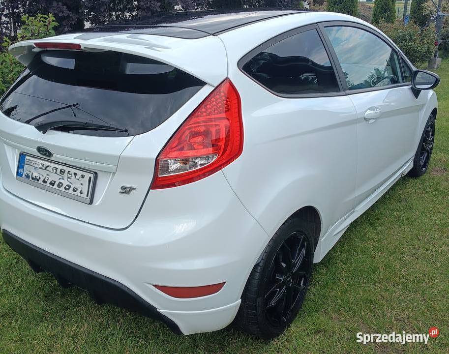 Ford Fiesta MK7 16 STline dolnośląskie Borów