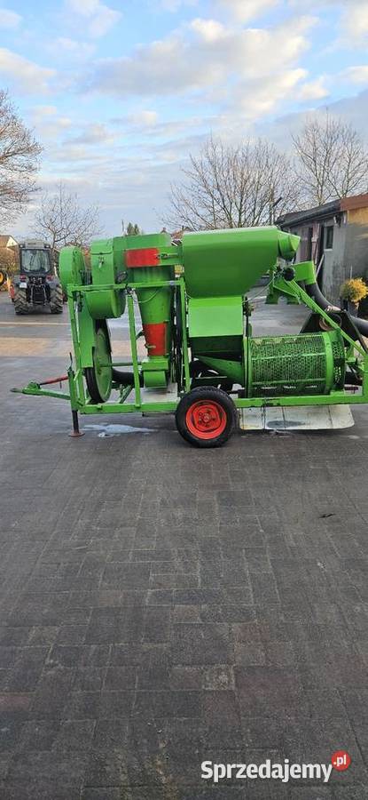 Kombajn do orzechów nieuszkodzony Rolnictwo Tuliłów sprzedam