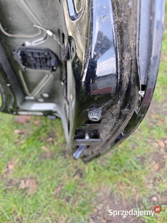 Klapa bagażnika Mercedes CLK w209 osobowe Części samochodowe