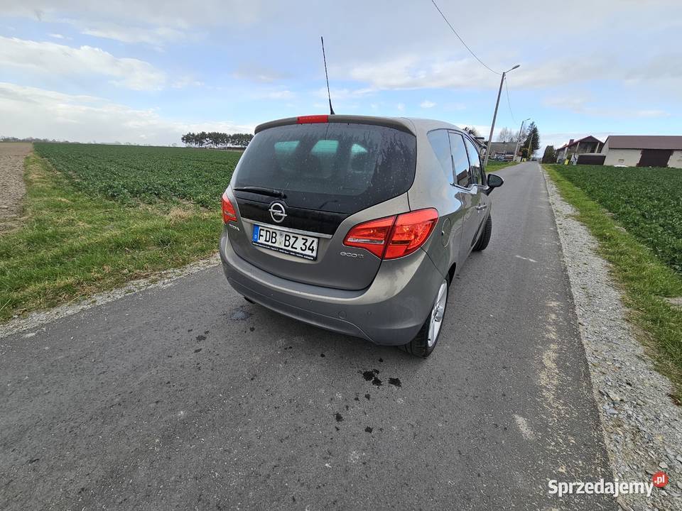 Opel Meriva 14 turbo benzyna 140 koni z Niemiec elektrochrom. lusterka boczne Wieluń