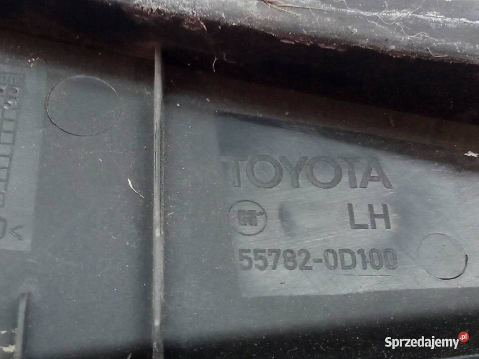 PODSZYBIE PLASTIKOWE Toyota Yaris II 20052011 świętokrzyskie