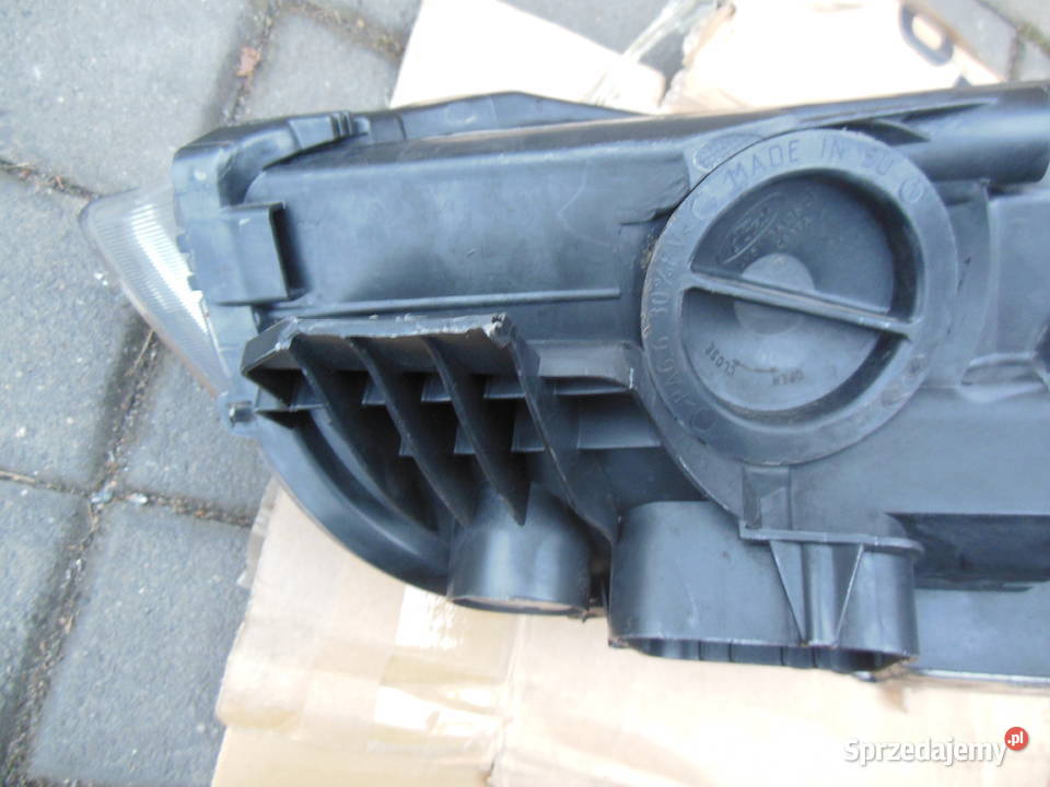 Ford C mk2 lift LED Reflektor lampa prawa Kozy