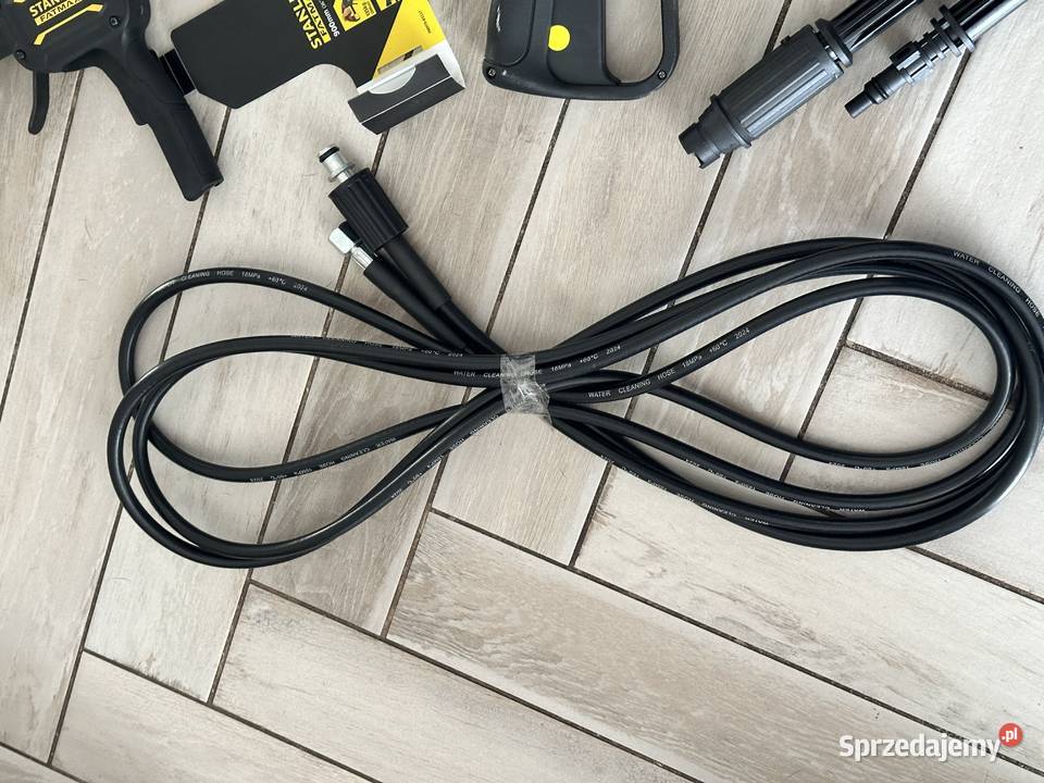 Lanca teleskopowa z myjką Stanley Łódź