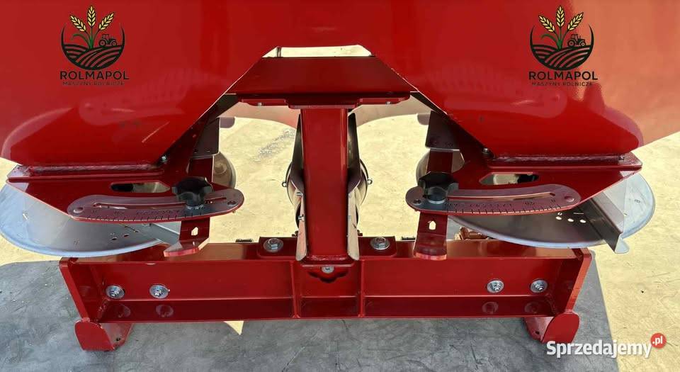 Rozsiewacze do nawozów marki STRUMYK 200500 l świętokrzyskie Bałtów