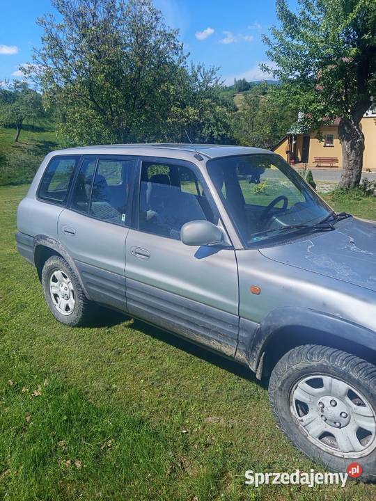 Toyota Rav4l0 Rok produkcji 1998 Nowy Sącz