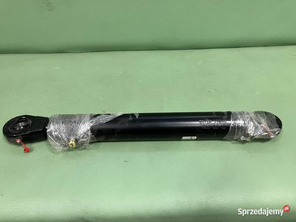 SIŁOWNIK HYDRAULICZNY WSPOMAGANIA URSUS C385 Kożuchów sprzedam