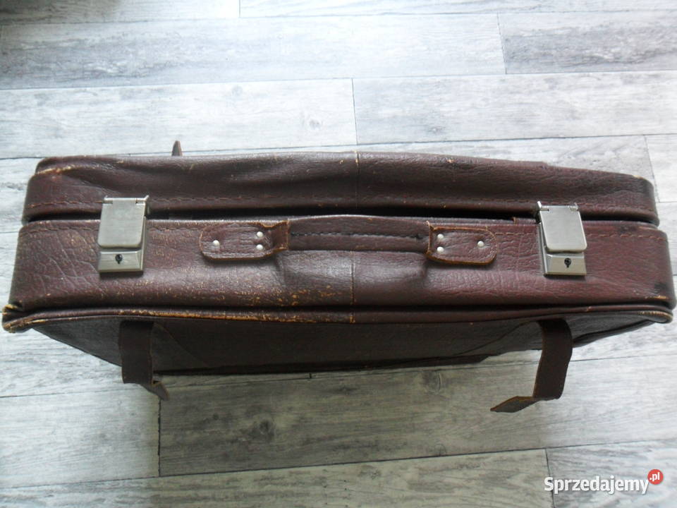 Walizka skórzana z roku 1974 kupiona w Poznaniu Świdnica Polska