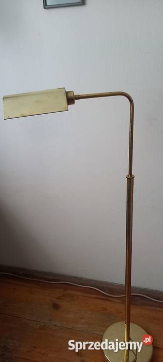 Lampa podłogowa z ruchomym ramieniem Skierniewice