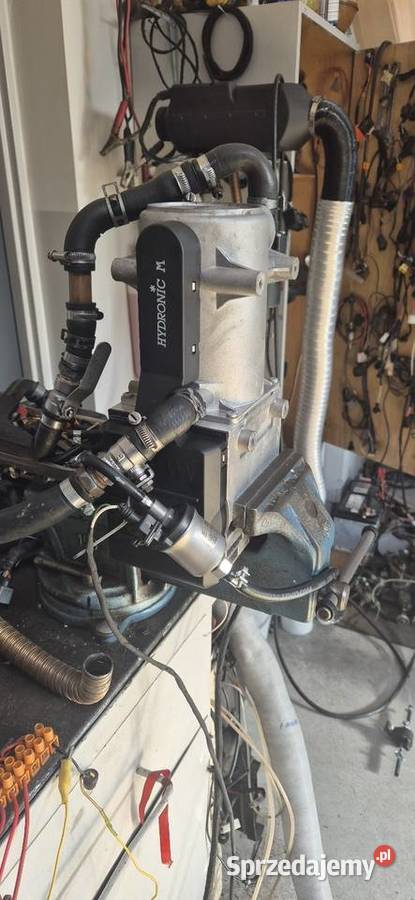 Ogrzewanie Eberspacher Hydronic MII D12W 24V Komorze