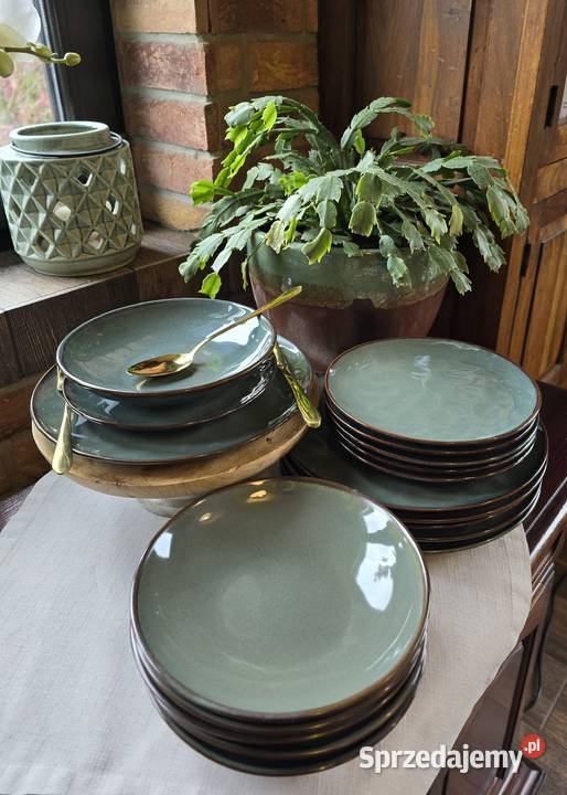 TALERZE SERWISKOMPLET OBIADOWY 18el Warszawa sprzedam