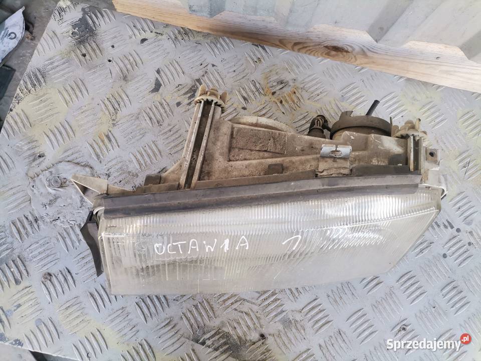 Lampa Lewa Przód Skoda Octavia 1 Wisznice