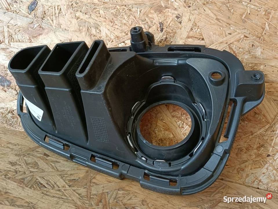 KIA RIO IV 17 RAMKA KRATKA HALOGENU LEWY PRZÓD osobowe Pleszew