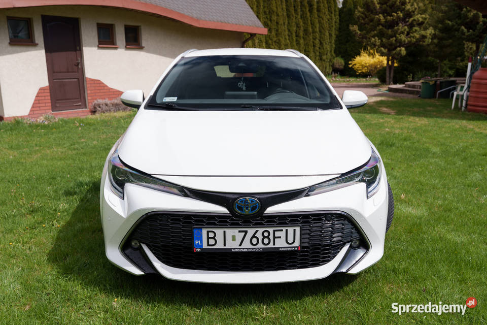 Toyota Corolla 18 TS Hybrid Zaścianki