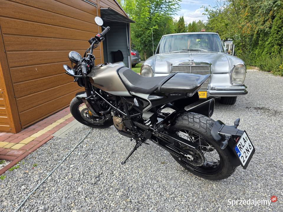 Husqvarna svartpilen 701 23000km podkarpackie Wola Dalsza