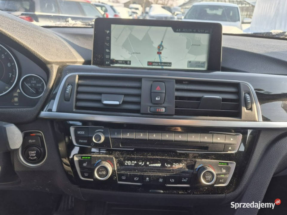 BMW 330 F30 2012 150895km Komorniki