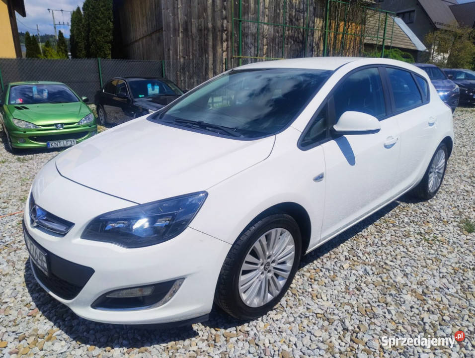 Opel Astra 16 Lift J 20092019 Harklowa