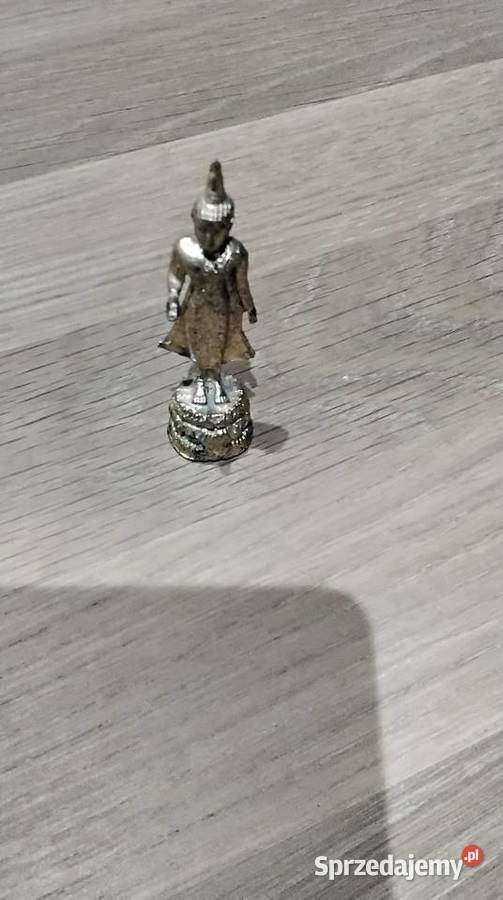 Amulet Tajski Pozłacany Budda z Abhaya Mudrą lubuskie Nowa Sól
