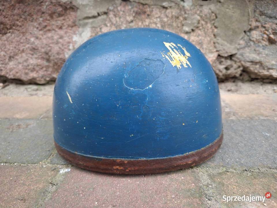 Kask motocyklowy z PRL wielkopolskie Nowy Tomyśl