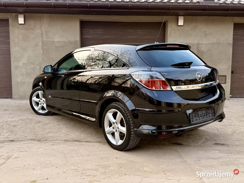 Opel Astra GTC OPC Line 2010 18 140 śląskie Będzin