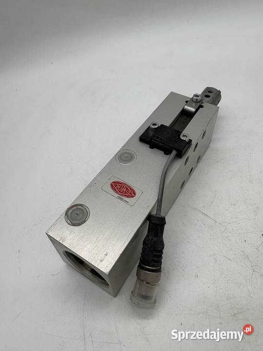 Destaco 86P30105B8004 Pin Draw Cylinder mazowieckie sprzedam