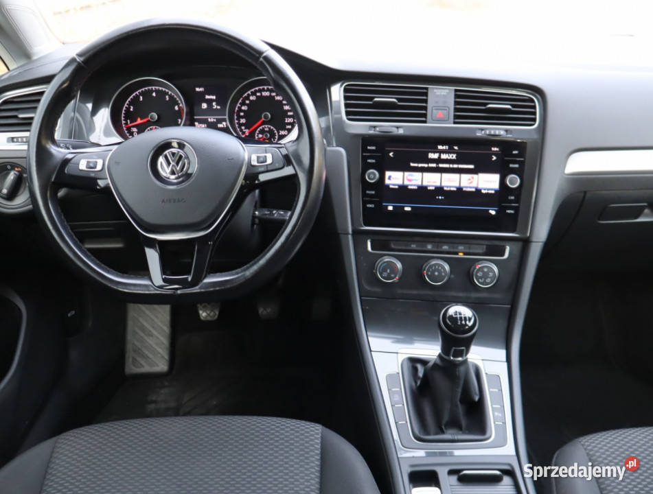VW Golf 15 TSI hak Piaseczno