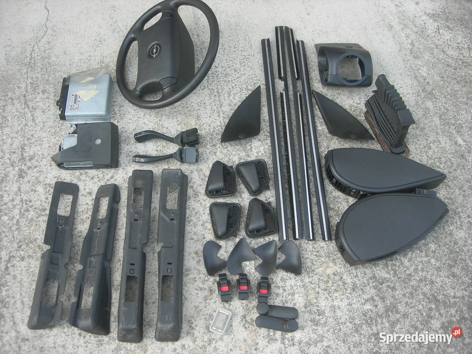 wyposażenie wnętrza omega a kombi Wyposażenie wnętrza Lublin sprzedam