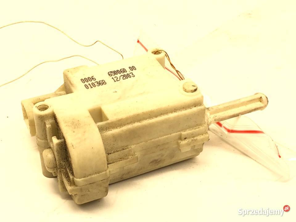 SIŁOWNIK ZAMKA KLAPY ALFA 147 Hatchback 0010 Siłowniki