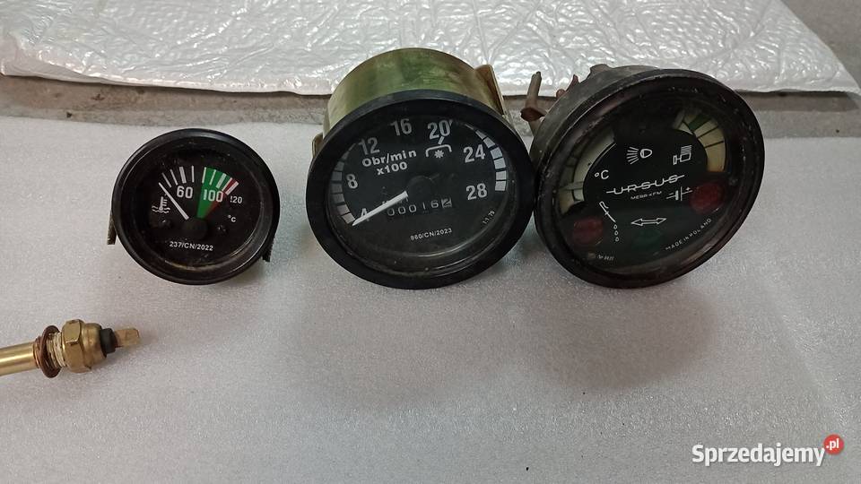 Zegary c330 dwuwskaźnik obrotomierz Gdów