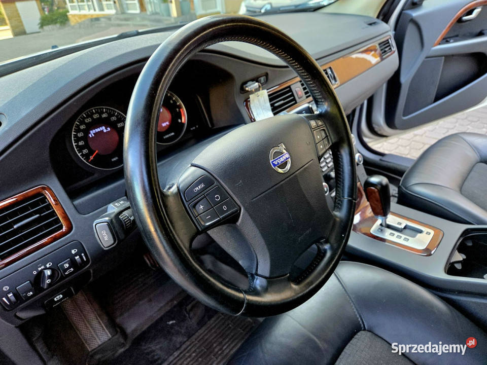 Volvo V70 20 145 Bezwypadek El Klapa Piękny III srebrny Zagnańsk