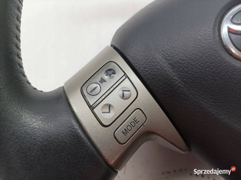 KIEROWNICA MULTIFUNKCJA Toyota Auris I 20062012