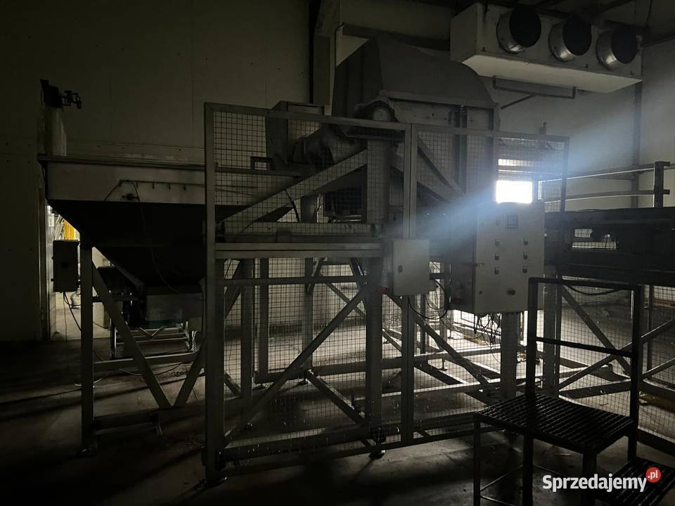 linia do rozładunku skrzyniopalet firmy MEGA Włocławek