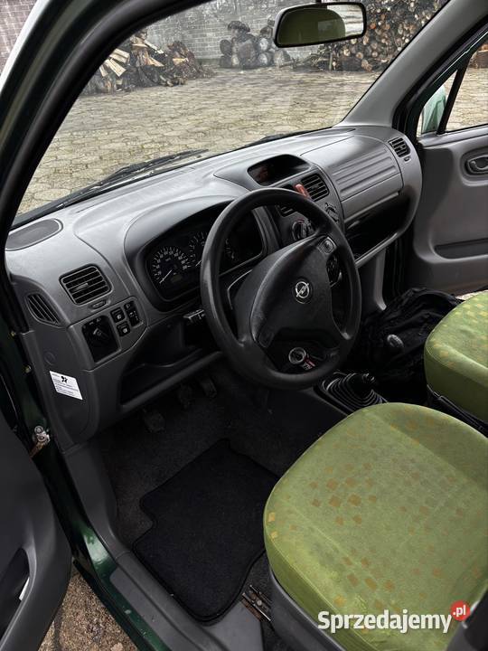 Opel agila 12